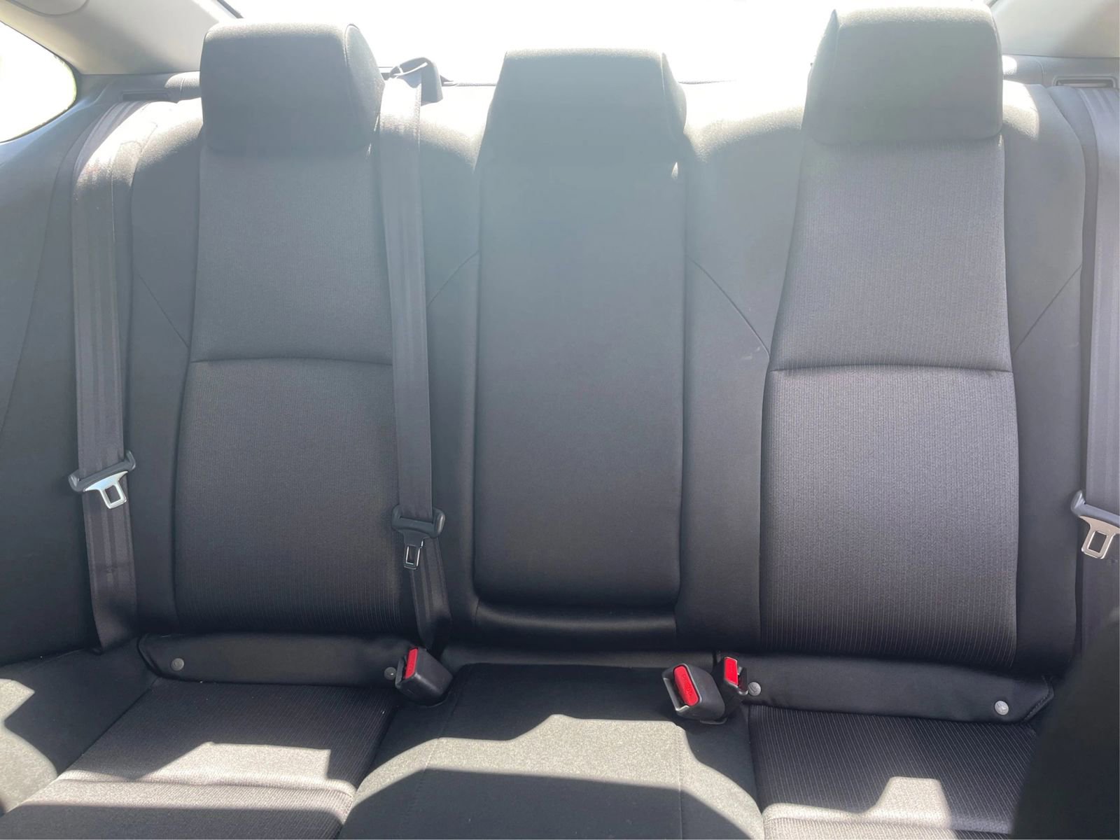 Used 2018 Honda Accord LX image 12