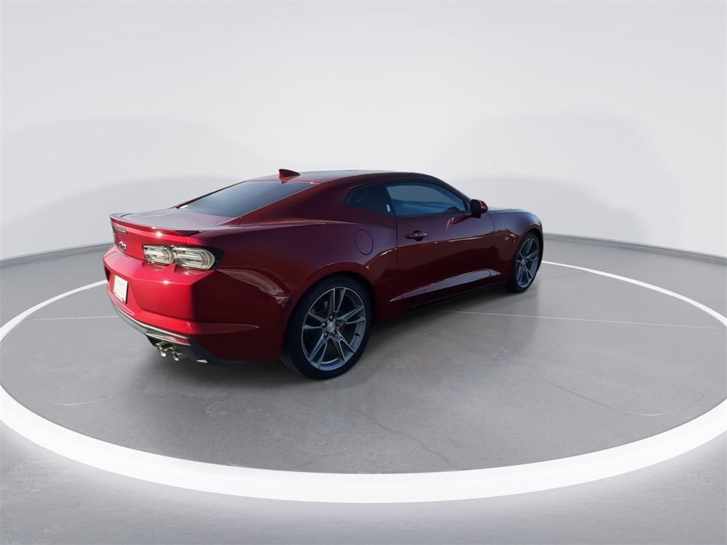 Used 2021 Chevrolet Camaro LT image 8