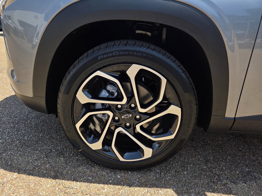 New 2026 Chevrolet Trax RS w/ Driver Confidence Package FWD image 31