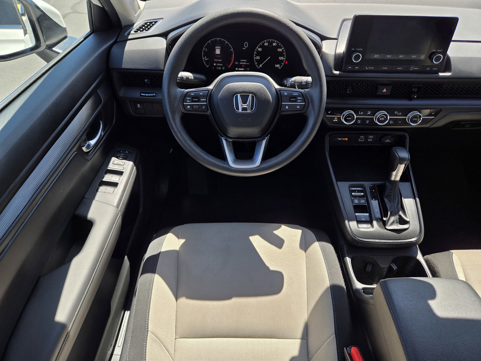 Used 2025 Honda CR-V EX image 11