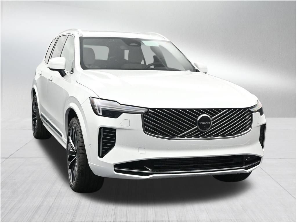 New 2026 Volvo XC90 T8 Plus w/ Protection Package Premier AWD/4WD image 7