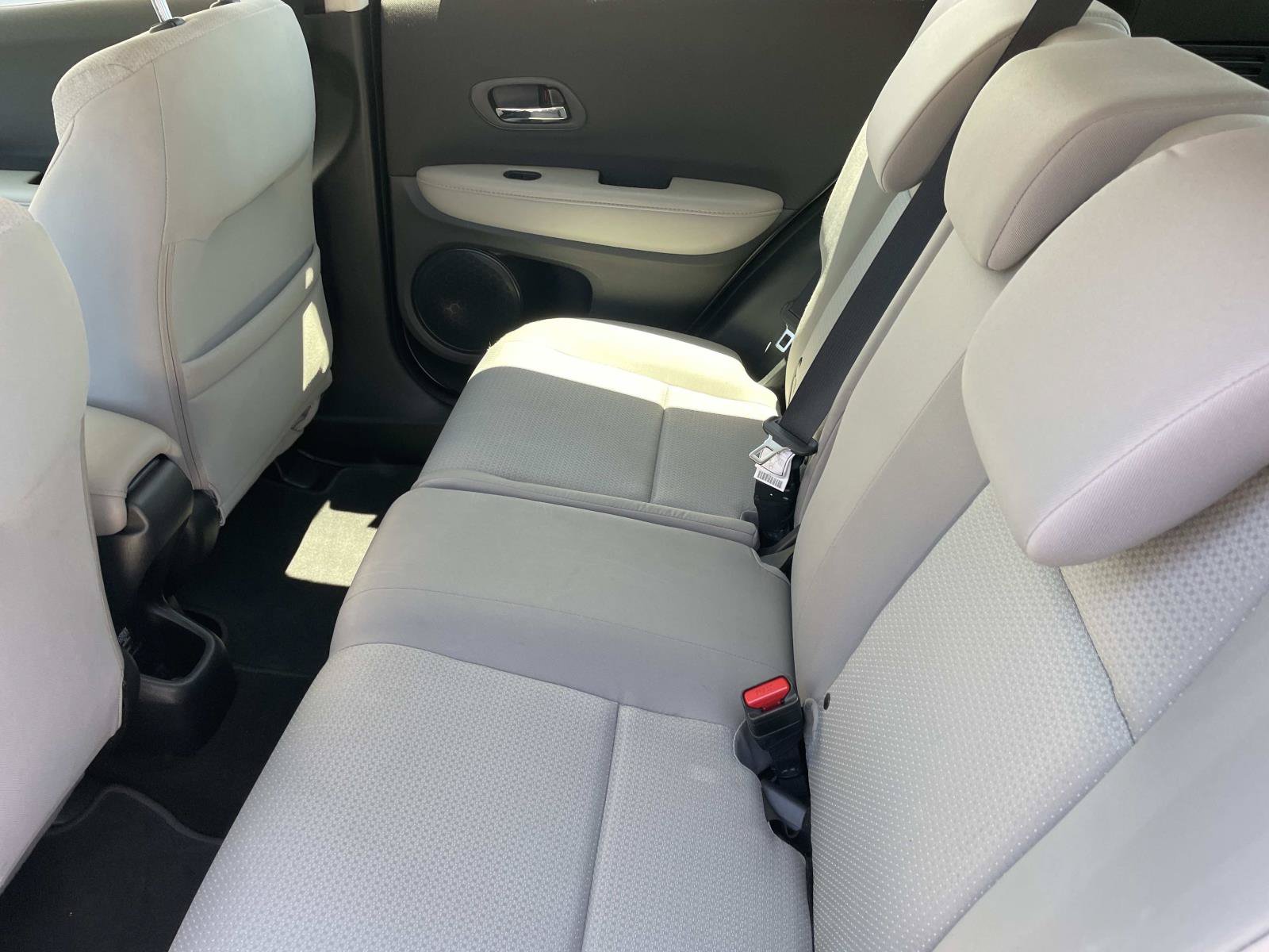 Used 2019 Honda HR-V LX image 16