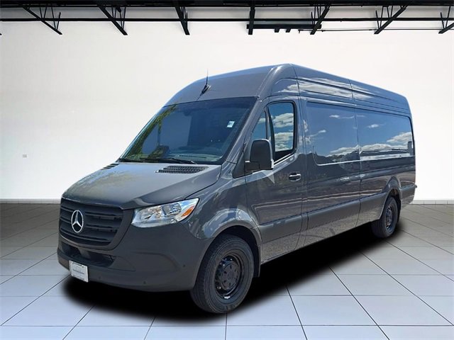 New 2025 Mercedes-Benz Sprinter 2500