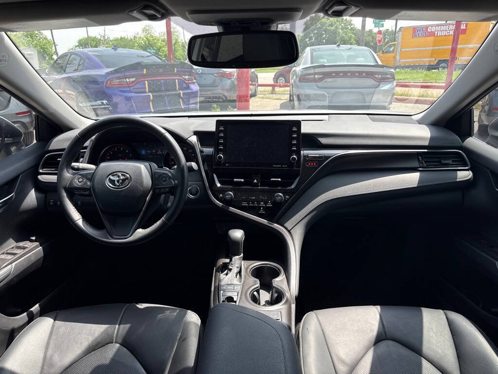 Used 2024 Toyota Camry XSE FWD image 24