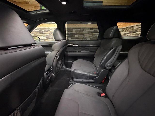 Used 2025 Hyundai Palisade Calligraphy AWD/4WD image 36