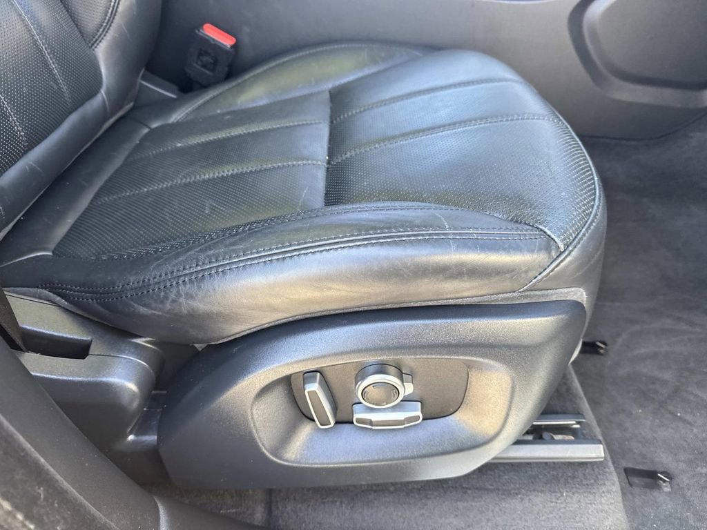 Used 2017 Land Rover Range Rover Sport Supercharged image 14