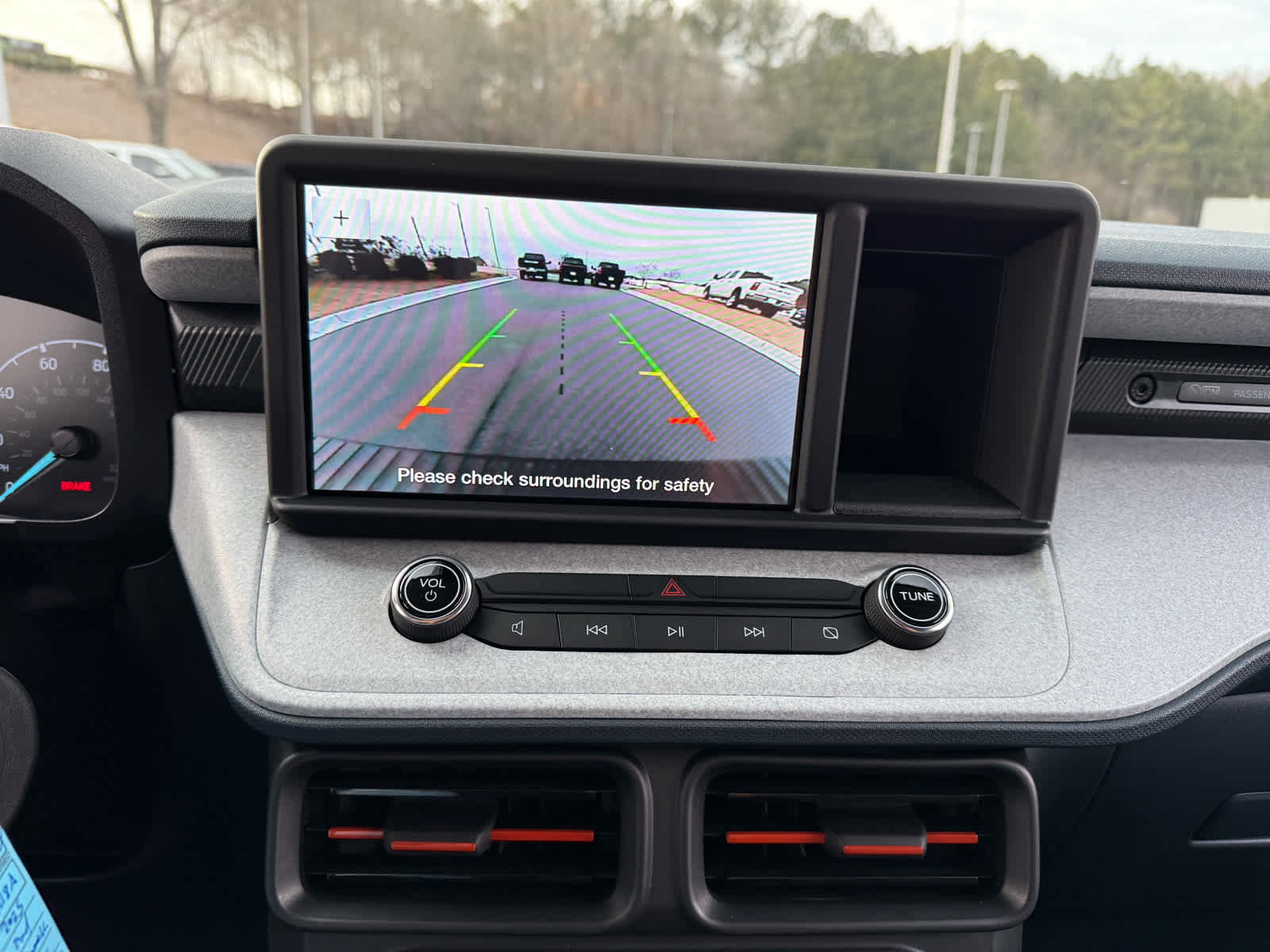 Used 2024 Ford Maverick XLT image 18