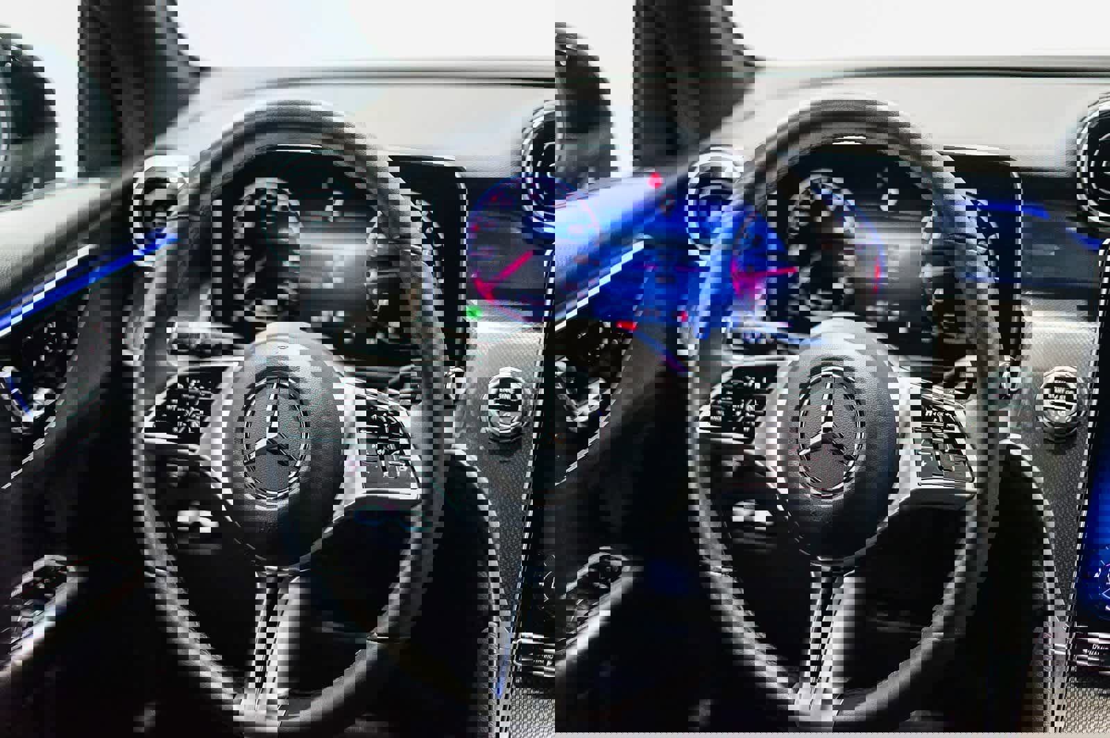 Certified 2025 Mercedes-Benz GLC 300 image 15