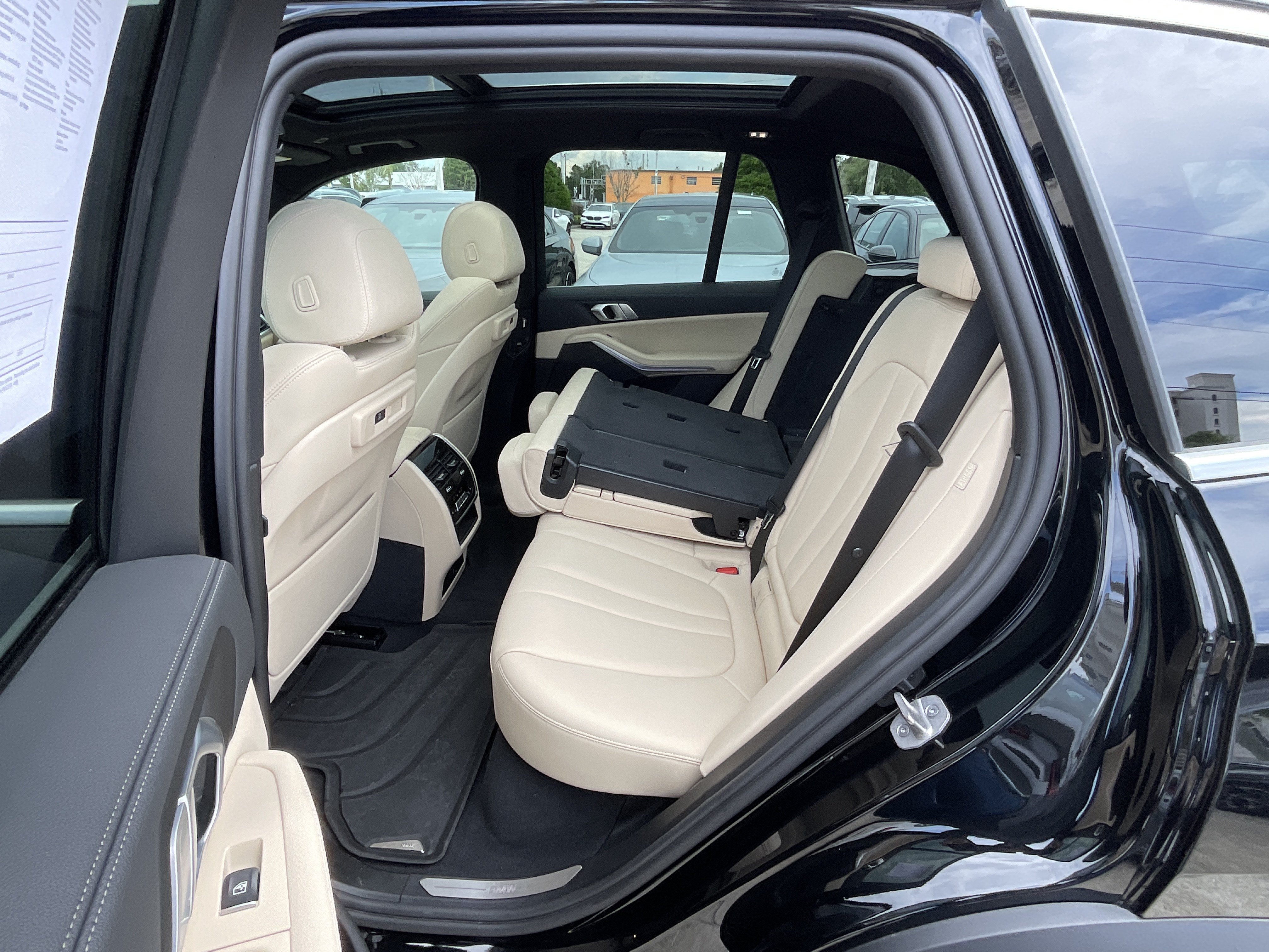 Used 2022 BMW X5 sDrive40i w/ Premium Package RWD image 28