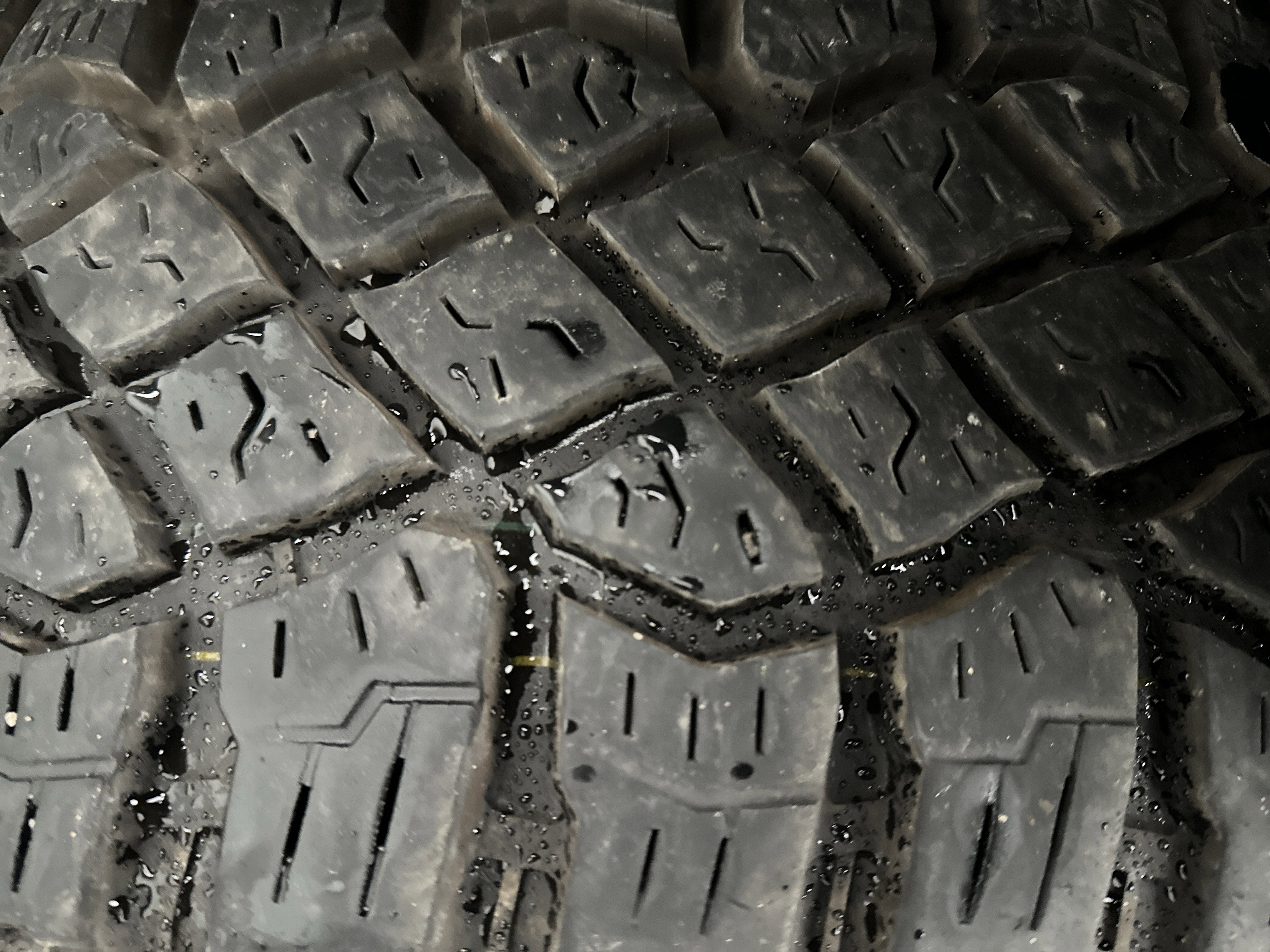 Used 2022 Chevrolet Silverado 1500 ZR2 w/ Technology Package image 13