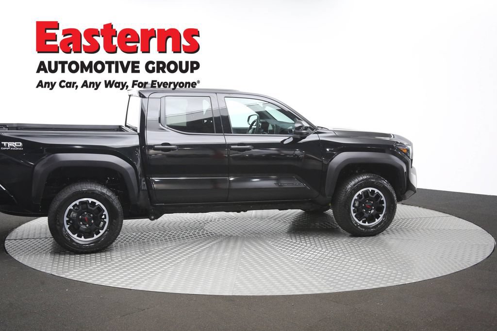 Used 2025 Toyota Tacoma TRD Off-Road AWD/4WD image 42