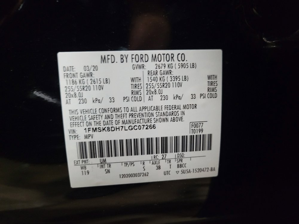 Used 2020 Ford Explorer XLT w/ Equipment Group 202A AWD/4WD image 33