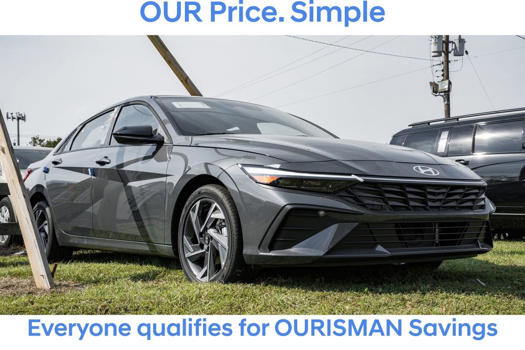 New 2025 Hyundai Elantra SEL image 1