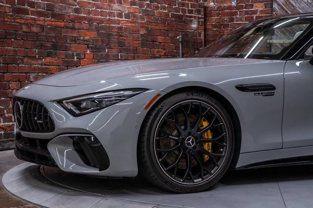 Used 2023 Mercedes-Benz SL 63 AMG 4MATIC image 4