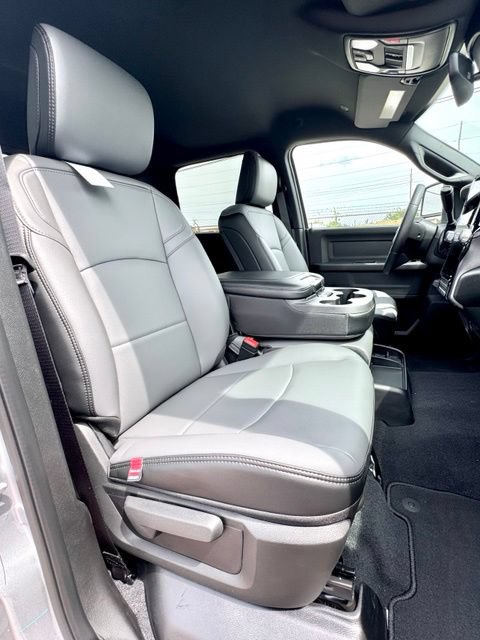 New 2027 RAM 3500 Tradesman AWD/4WD image 14