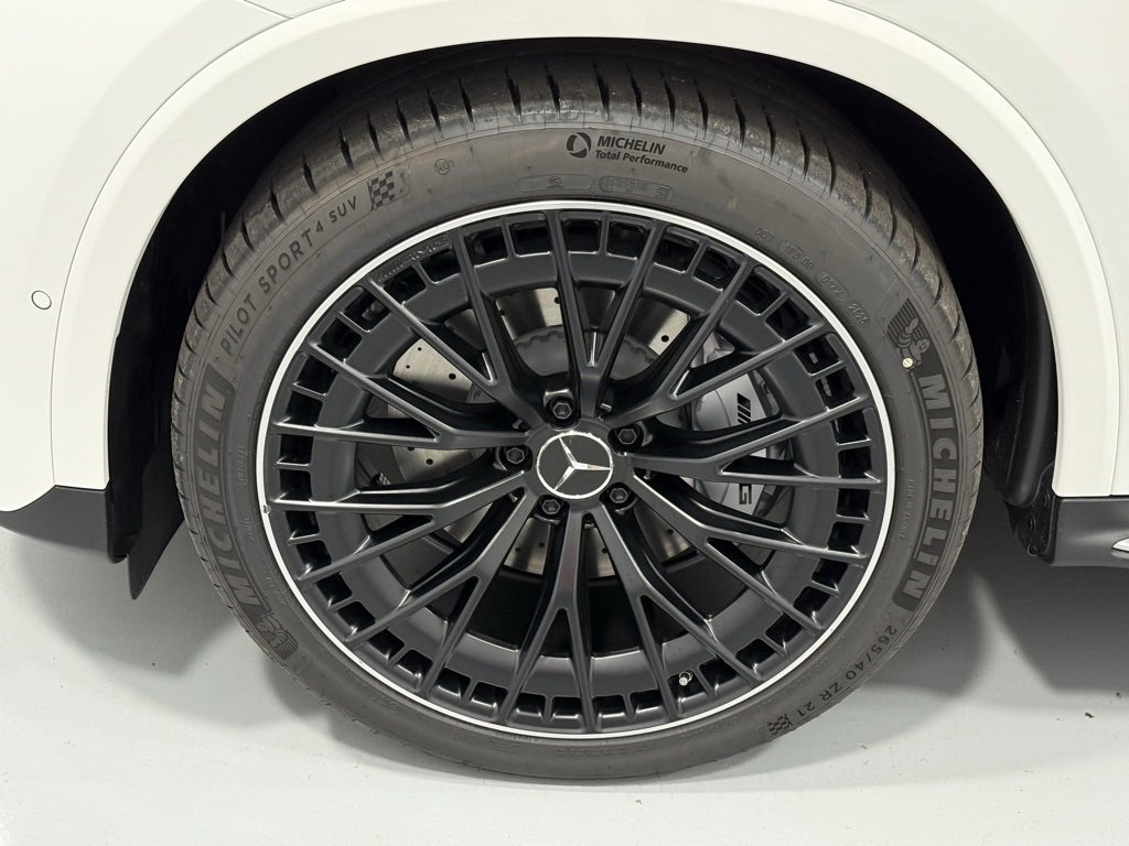 New 2026 Mercedes-Benz GLC 43 AMG 4MATIC image 24