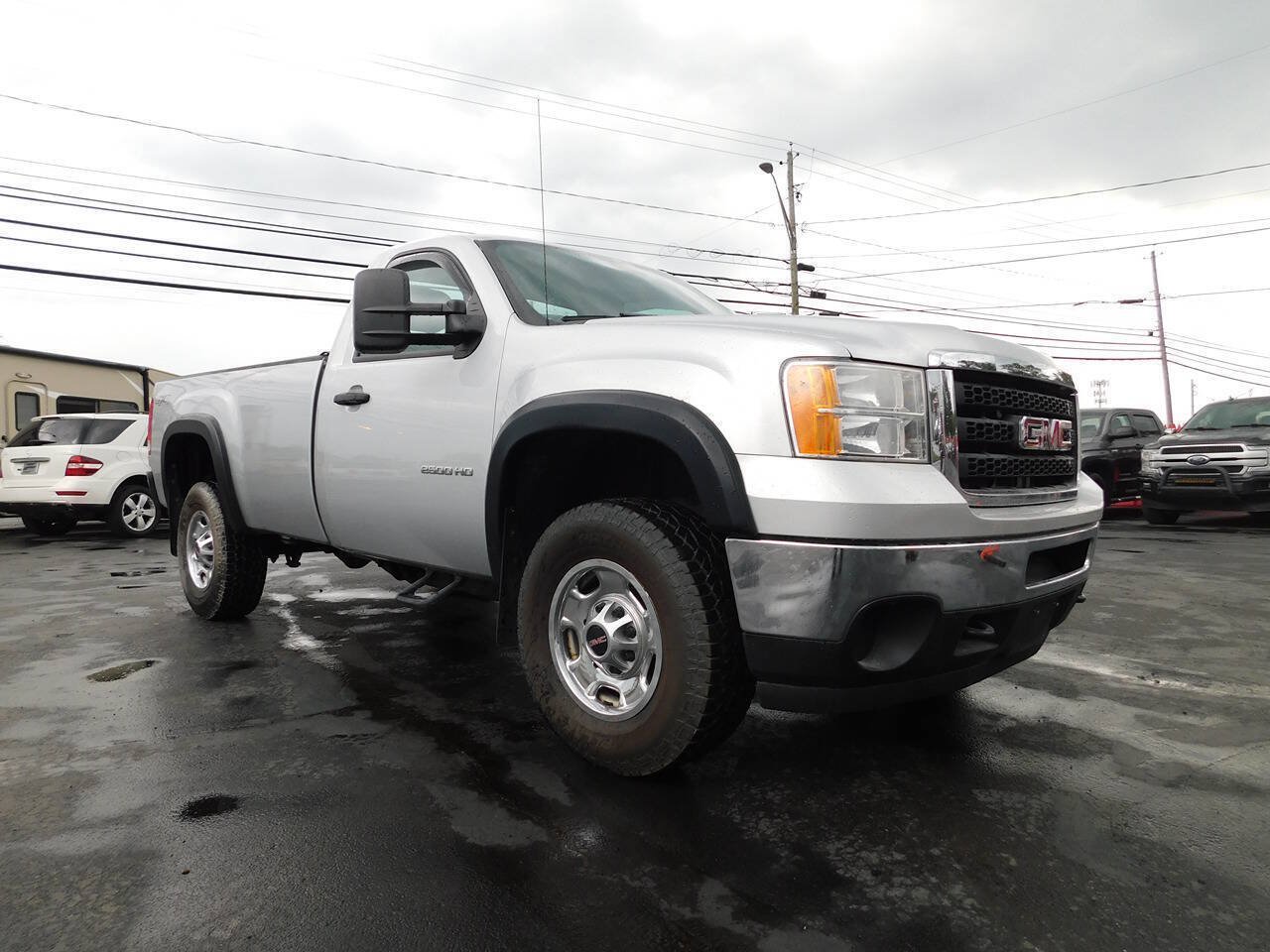 Used 2014 GMC Sierra 2500 W/T w/ Snow Plow Prep Package AWD/4WD image 3