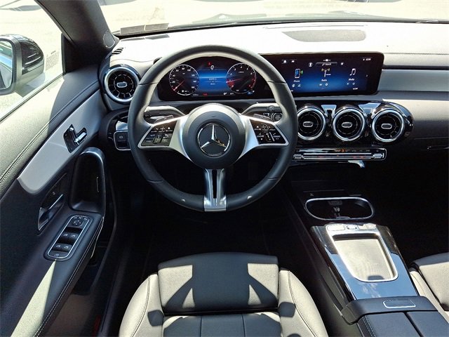 Certified 2025 Mercedes-Benz CLA 250 4MATIC image 12