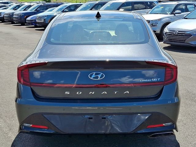 Used 2021 Hyundai Sonata Limited w/ Winter Weather Package FWD image 5