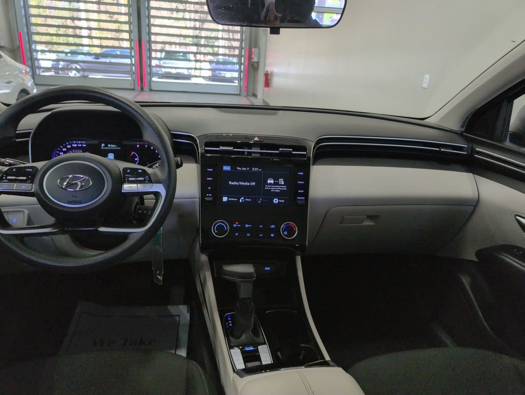 Certified 2023 Hyundai Tucson SE AWD/4WD image 13