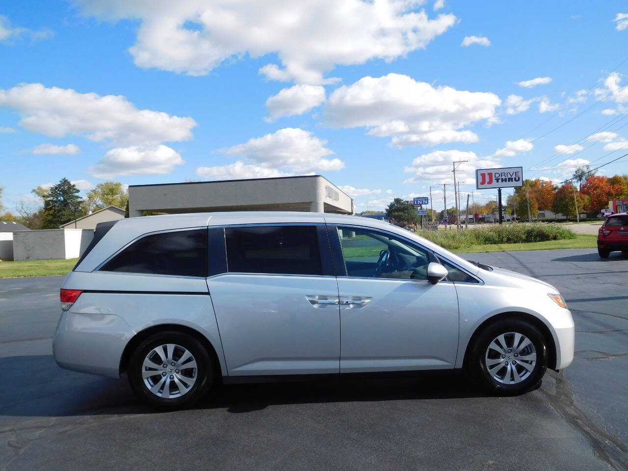 Used 2014 Honda Odyssey EX-L image 2