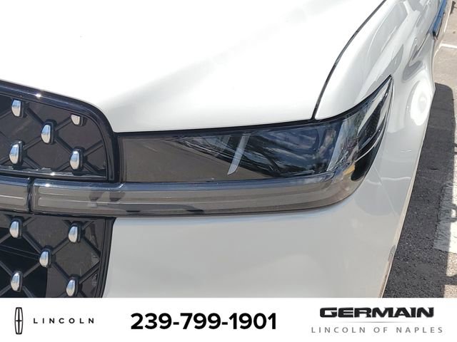 New 2026 Lincoln Navigator L Black Label AWD/4WD image 14