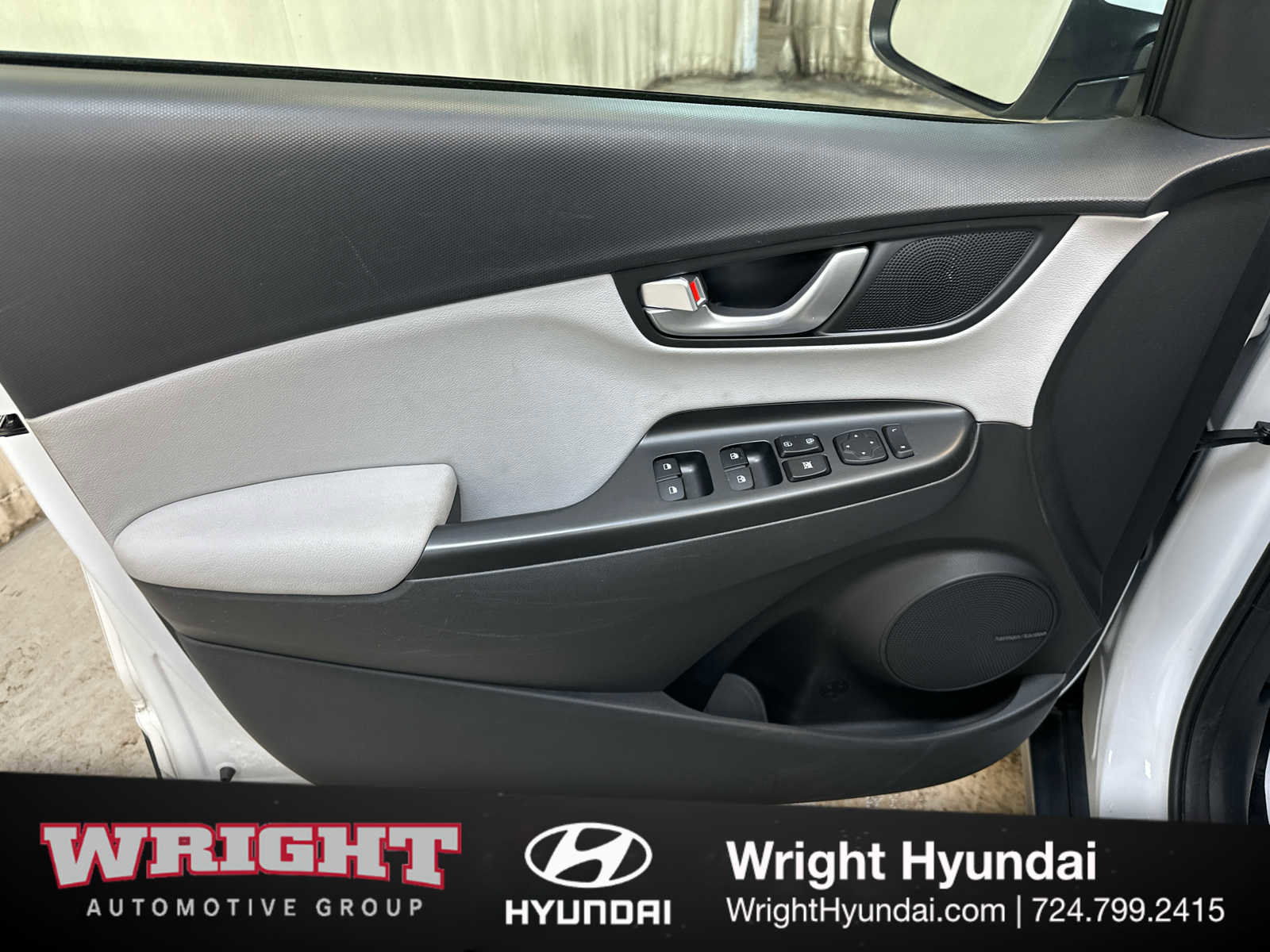 Certified 2023 Hyundai Kona Limited image 9