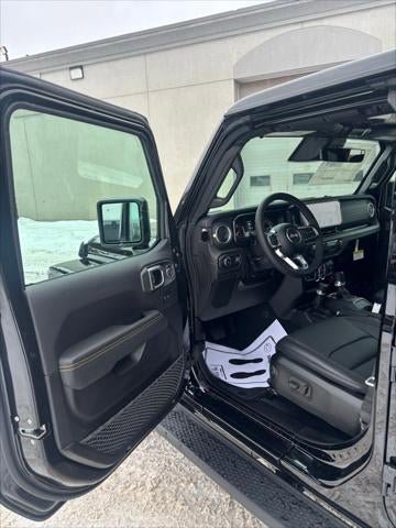 New 2026 Jeep Wrangler Unlimited Sahara AWD/4WD image 35