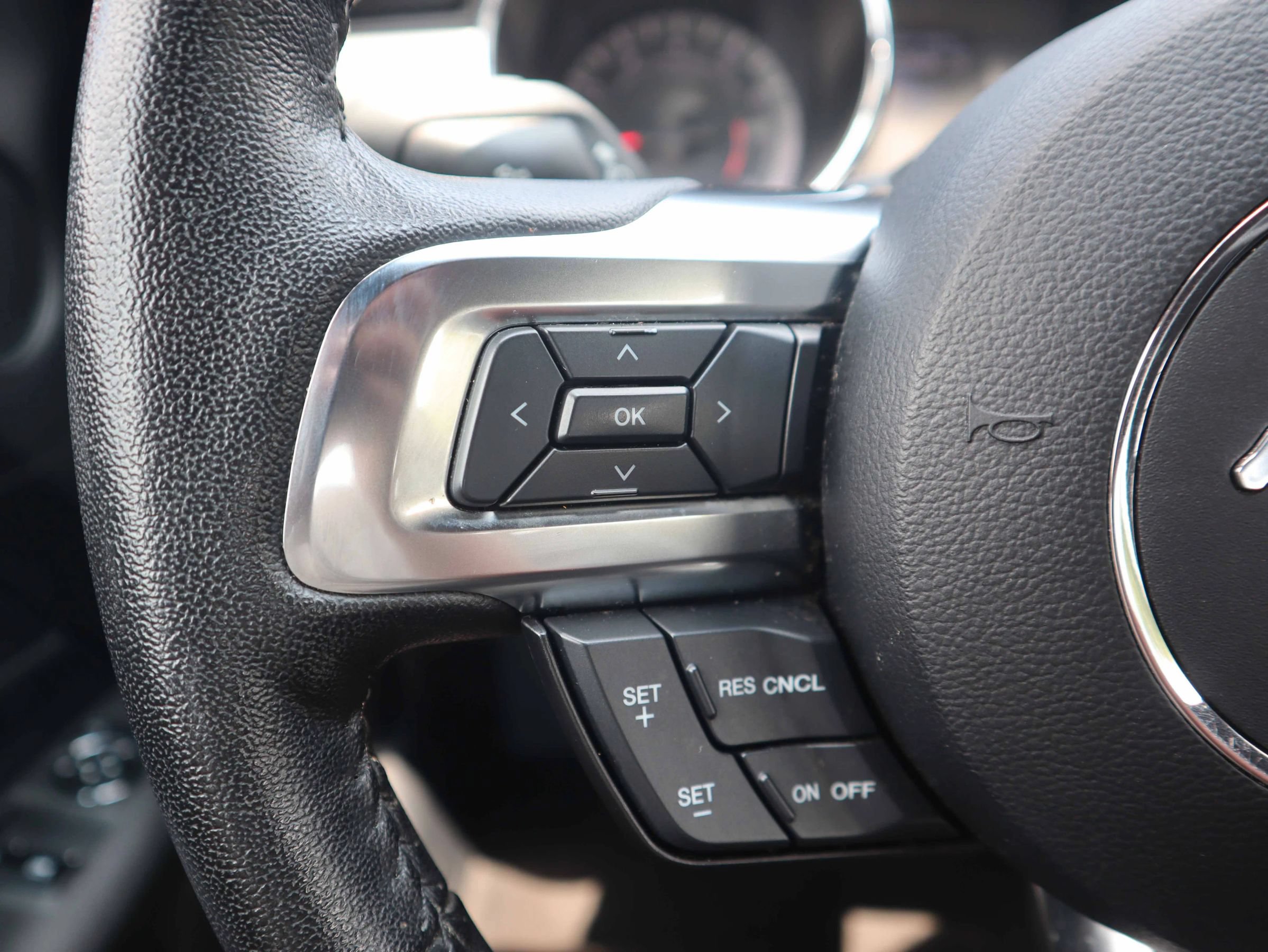 Used 2017 Ford Mustang GT Premium RWD image 16