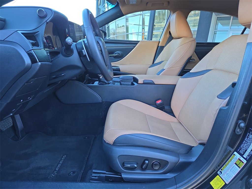 Used 2022 Lexus ES 350 image 10