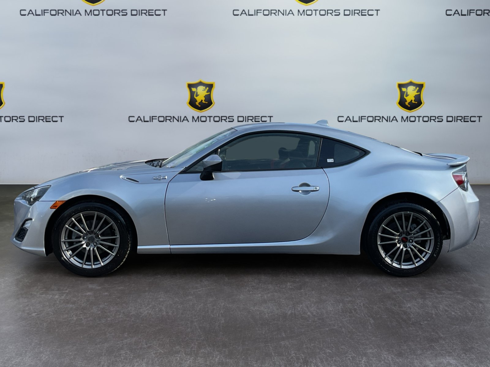 Used 2015 Scion FR-S RWD image 8