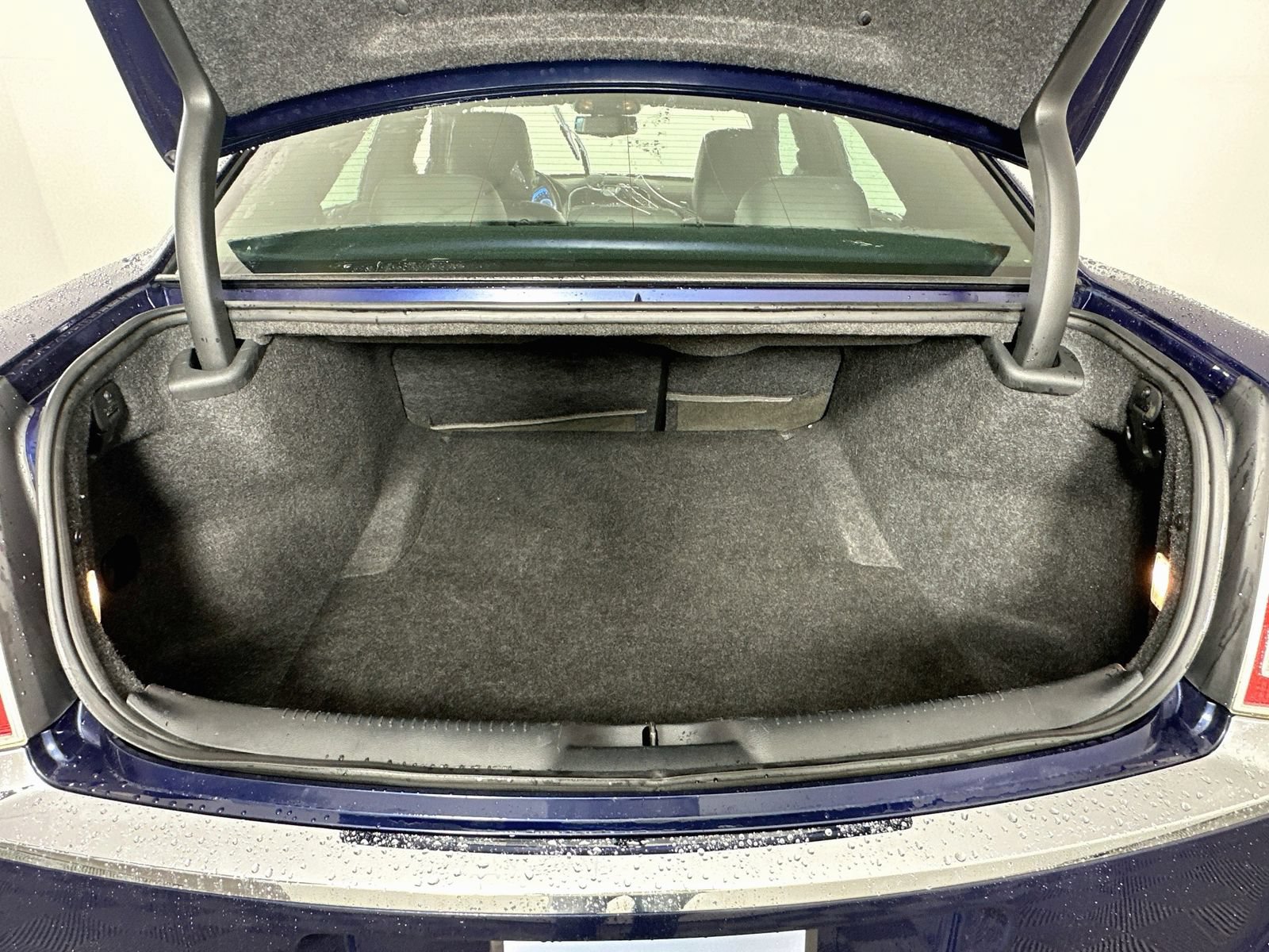 Used 2013 Chrysler 300 RWD image 25