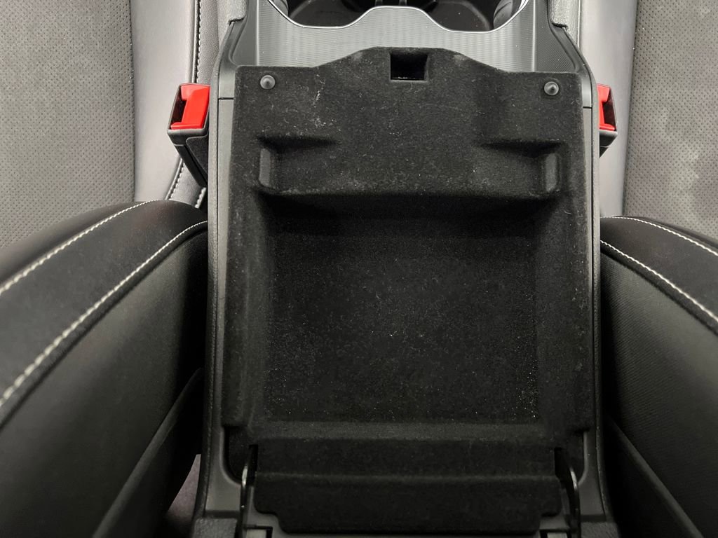 Used 2024 Jeep Grand Cherokee Altitude image 38