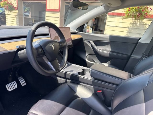Used 2021 Tesla Model Y Performance AWD/4WD image 11