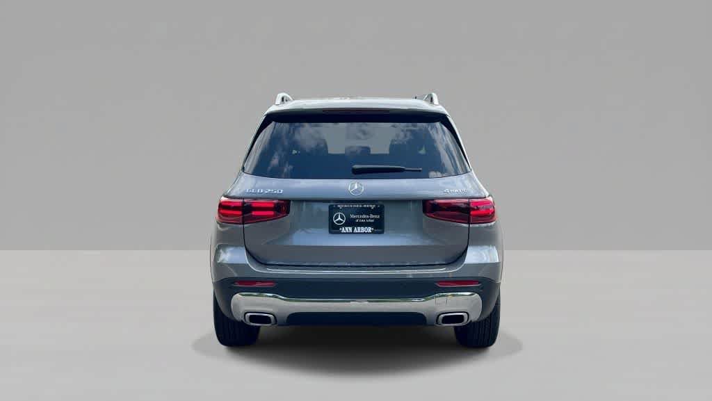 New 2026 Mercedes-Benz GLB 250 4MATIC image 7