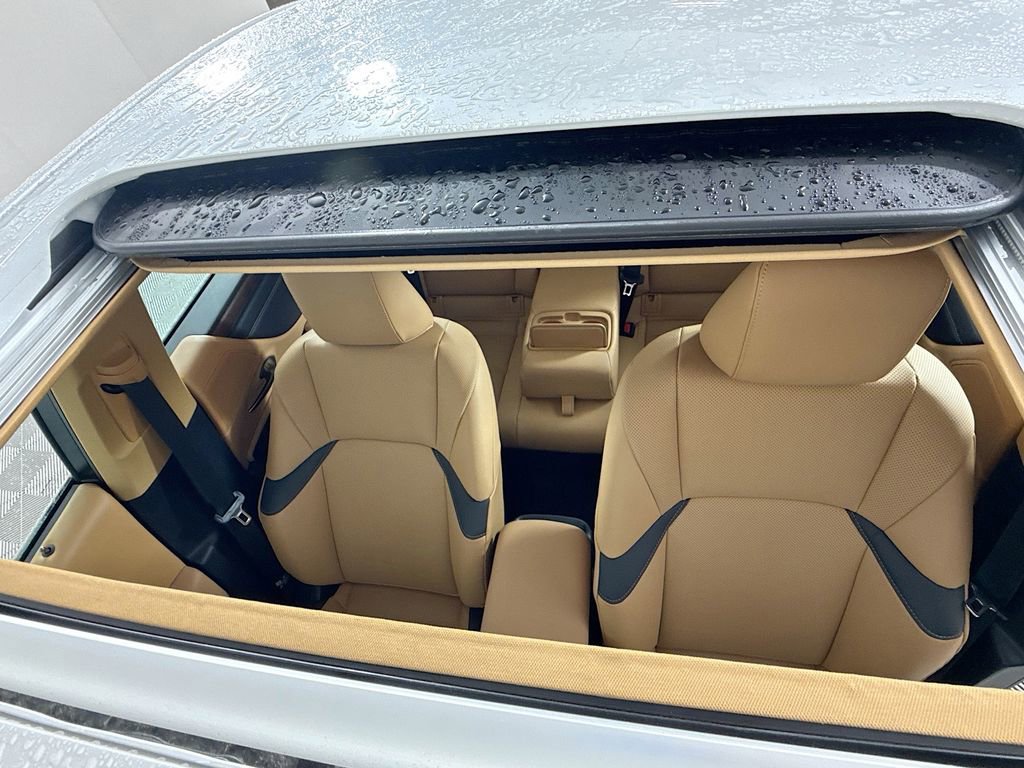 Certified 2025 Lexus ES 300h w/ Premium Package image 22