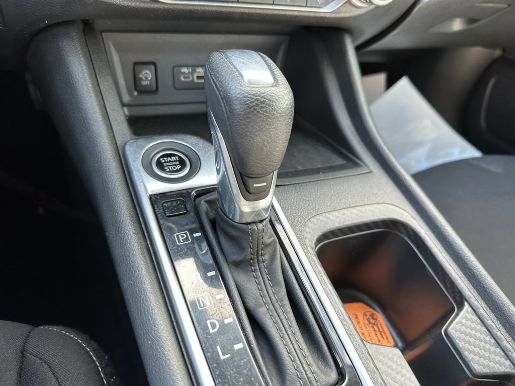 Used 2024 Nissan Sentra SV FWD image 26