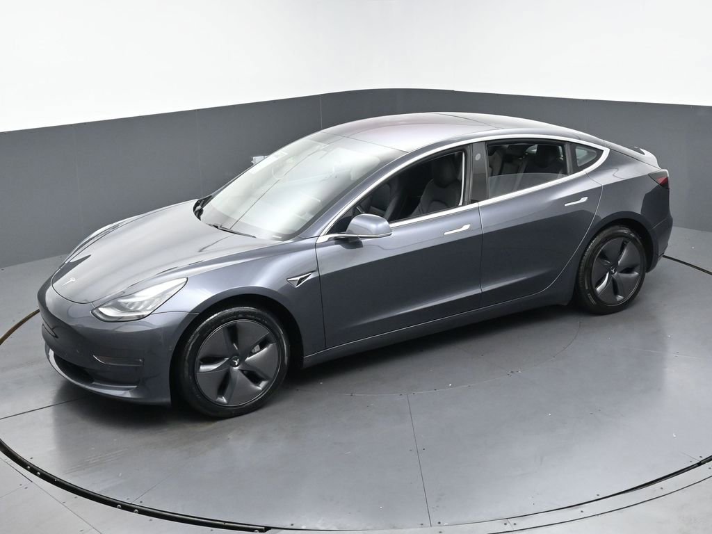Used 2018 Tesla Model 3 Long Range image 40