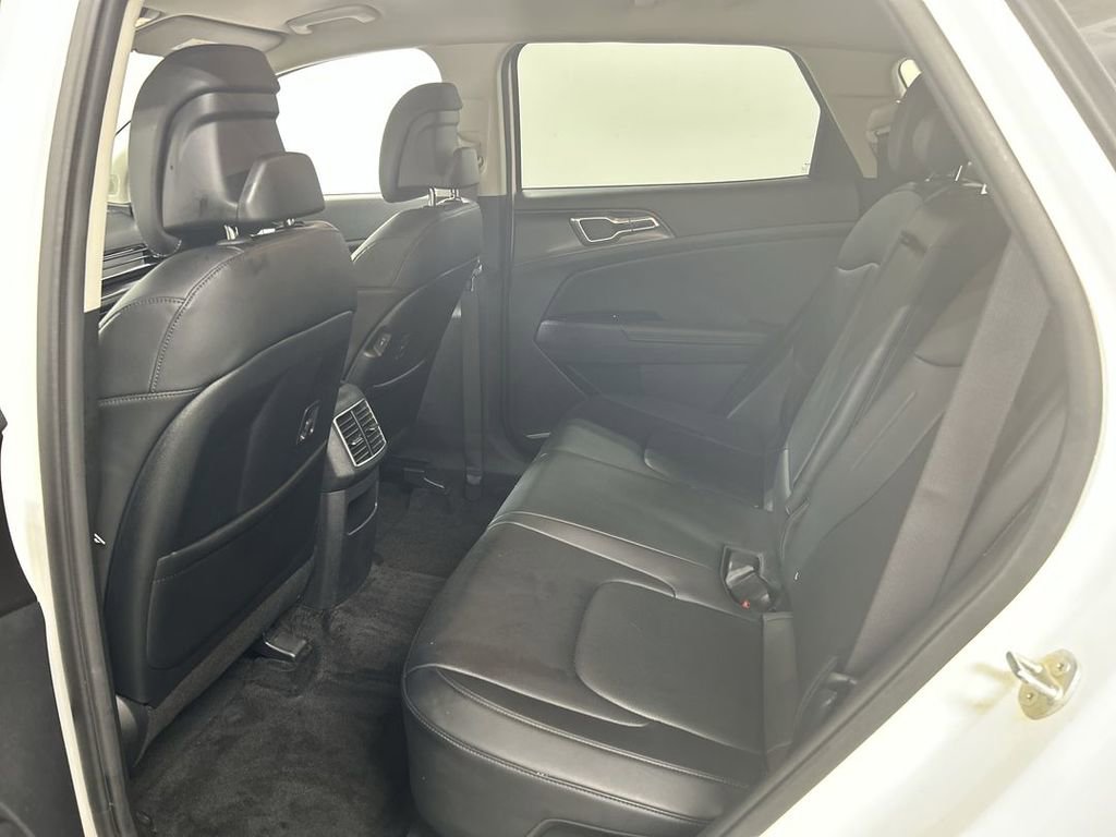 Certified 2023 Kia Sportage EX image 20