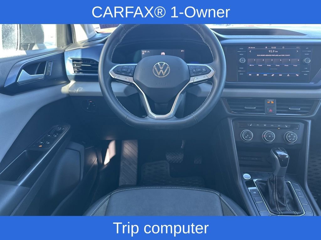 Used 2022 Volkswagen Taos SE image 16