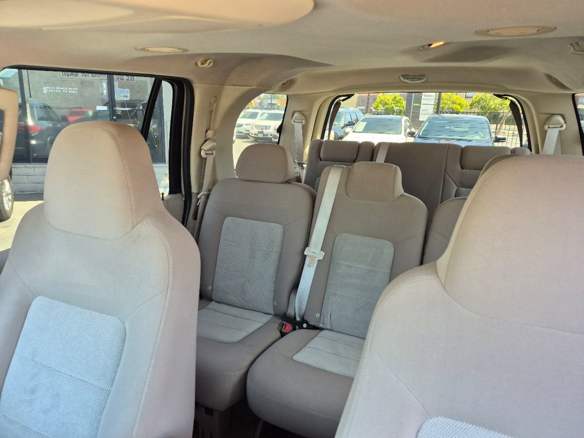 Used 2004 Ford Expedition XLT RWD image 39