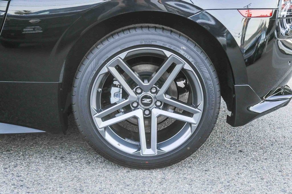 New 2026 Nissan Z Performance w/ Floor Mat Package RWD image 10