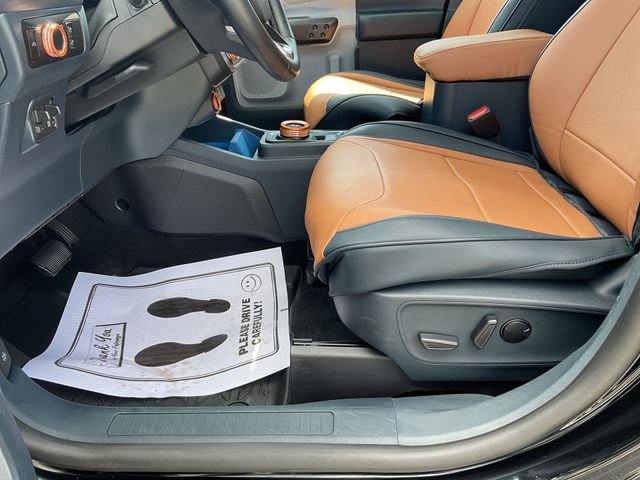 Certified 2025 Ford Maverick XLT w/ XLT Luxury Package AWD/4WD image 13