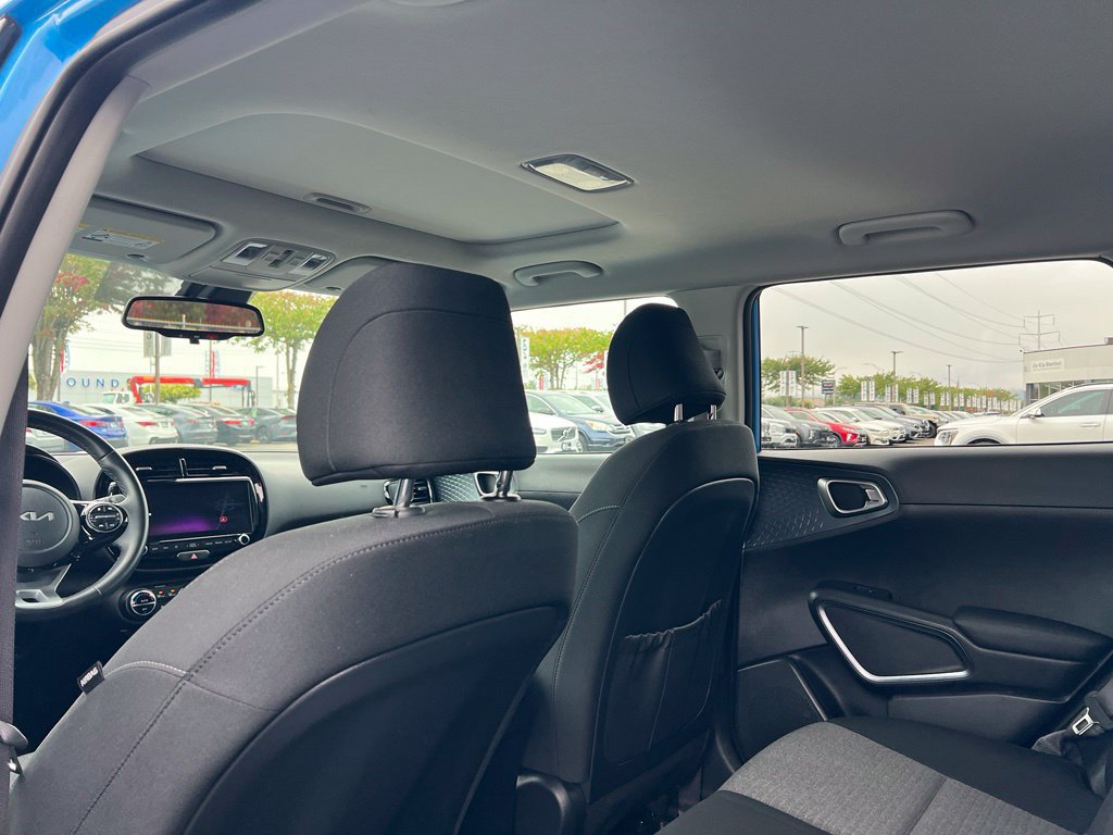 Certified 2024 Kia Soul EX FWD image 11