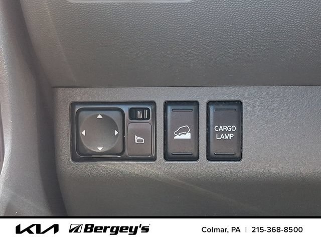 Used 2016 Nissan Frontier SL AWD/4WD image 25