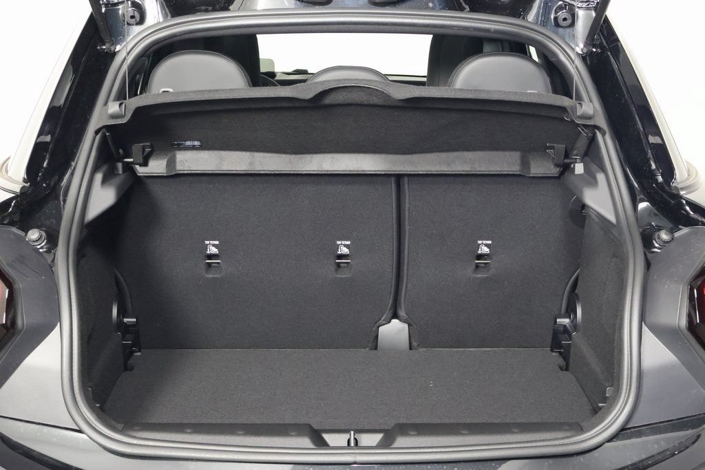 New 2026 MINI Cooper S FWD image 8