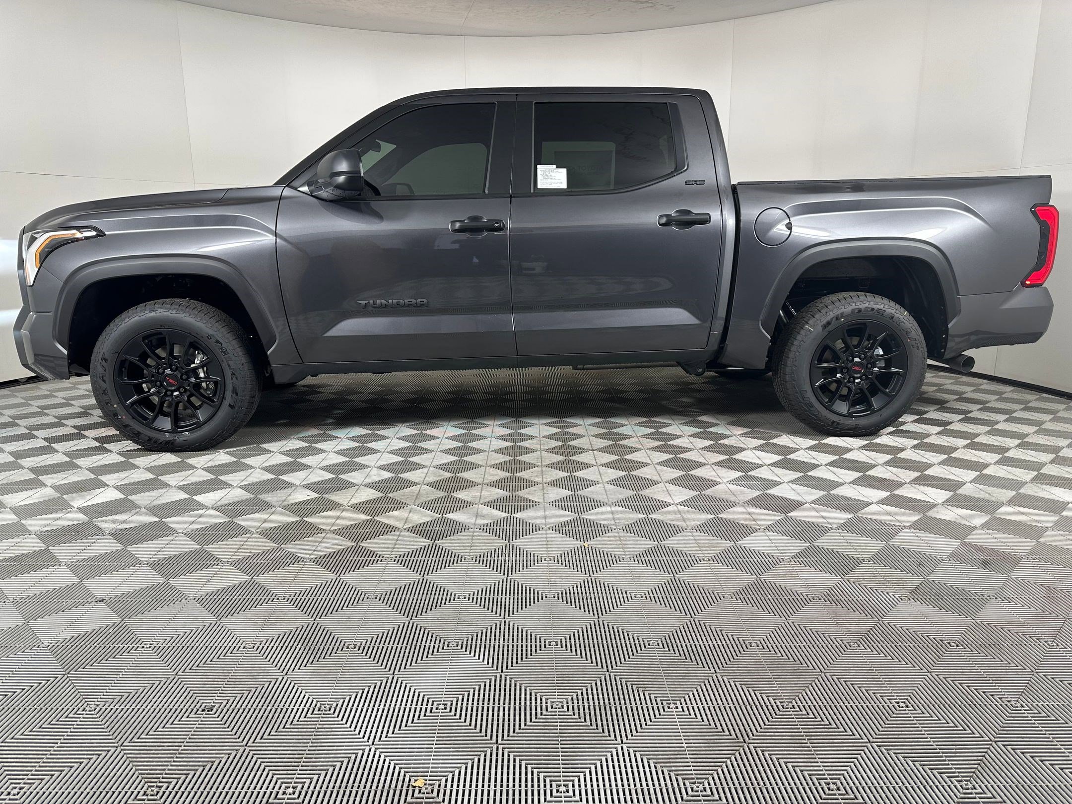 New 2026 Toyota Tundra SR5 video 2
