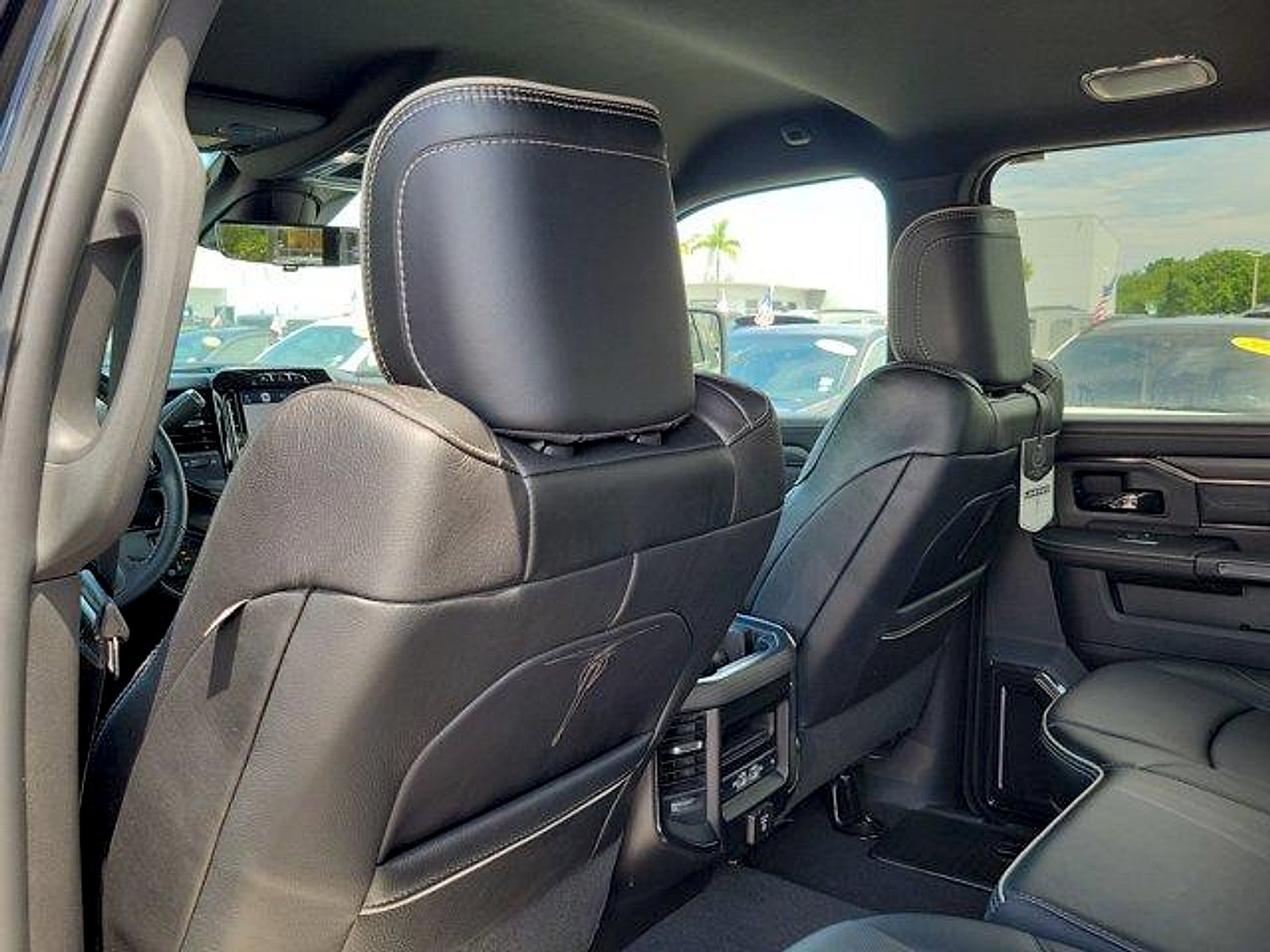 Certified 2024 RAM 2500 Limited AWD/4WD image 14