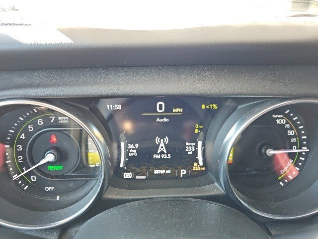 Used 2023 Jeep Wrangler Sahara w/ Cold Weather Group image 23