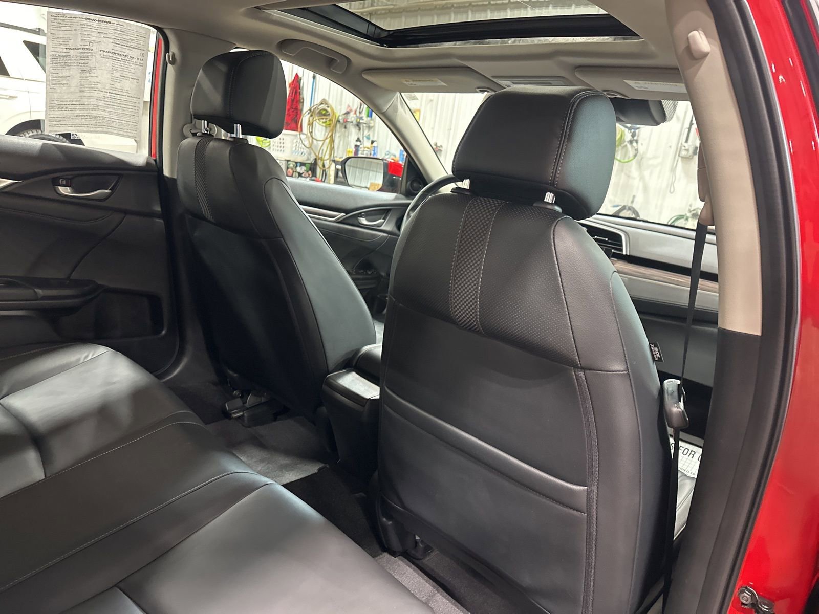 Used 2020 Honda Civic EX-L image 25